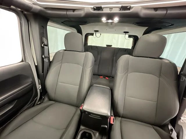 Used 2021 GRAY Jeep Sport image 21