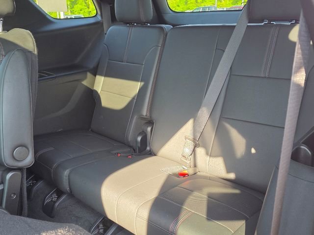 2023 Chevrolet Traverse RS - Photo 32