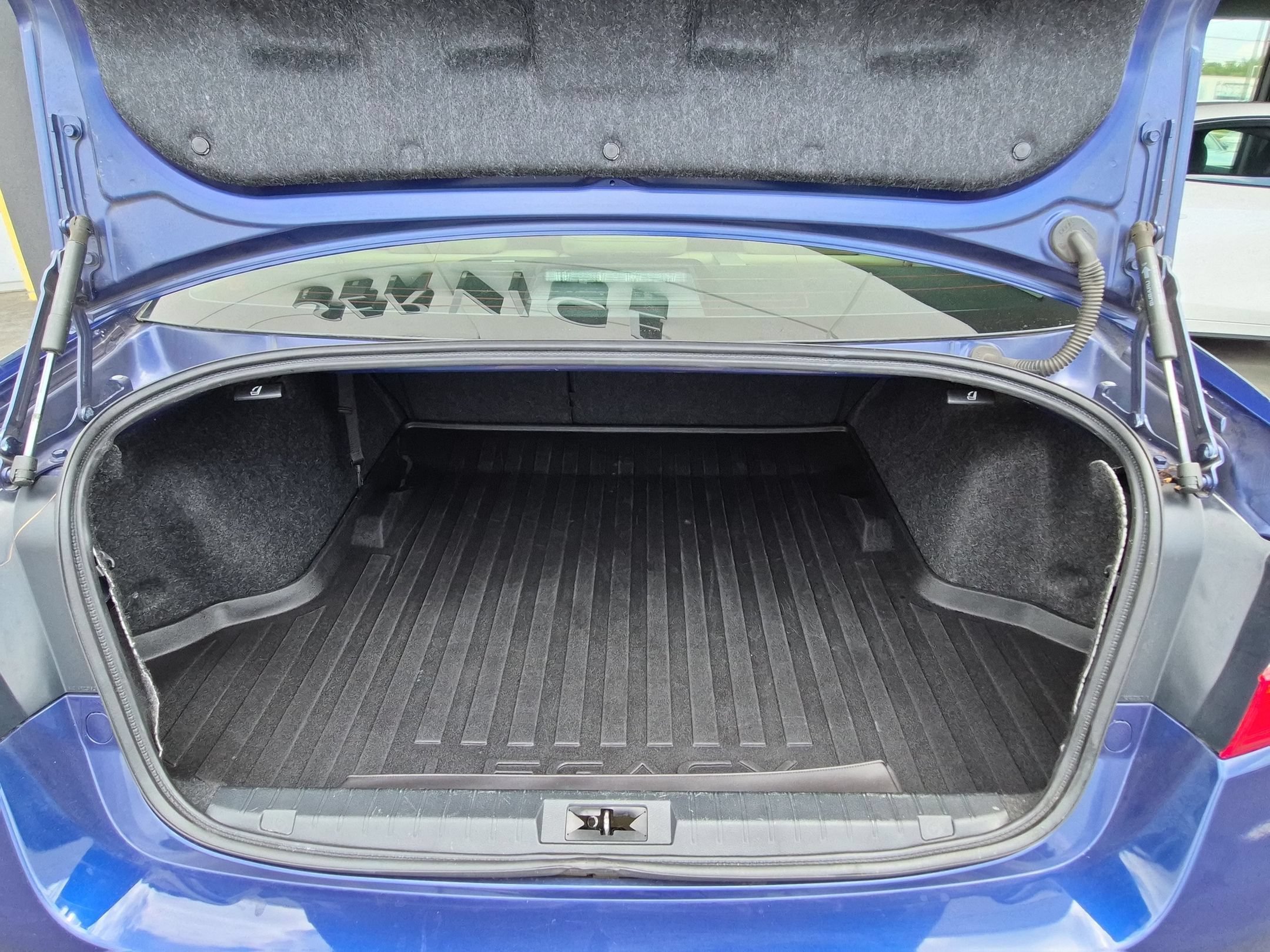 Used 2015 Lapis Blue Pearl Subaru 2.5i Limited image 33