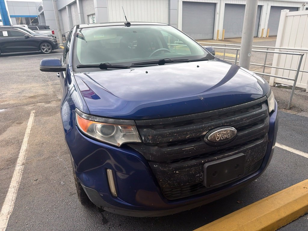 Used 2013 Blue Ford SEL image 10