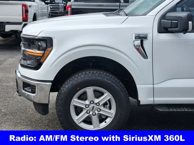 New 2026 Oxford White Ford XLT image 9