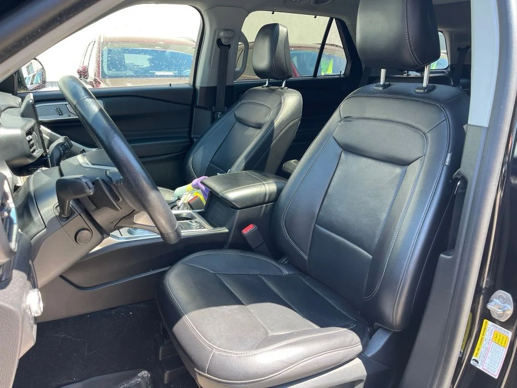 Used 2021 Agate Black Metallic Ford Limited image 14