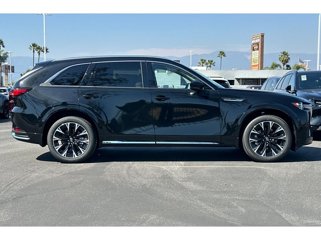 New 2026 Jet Black Mica Mazda 3.3 Turbo S Premium Plus AWD image 4