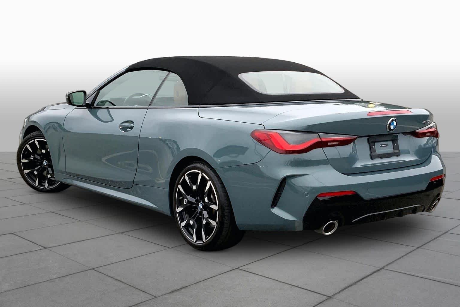 Used 2026 Cape York Green Metallic BMW 430i image 11