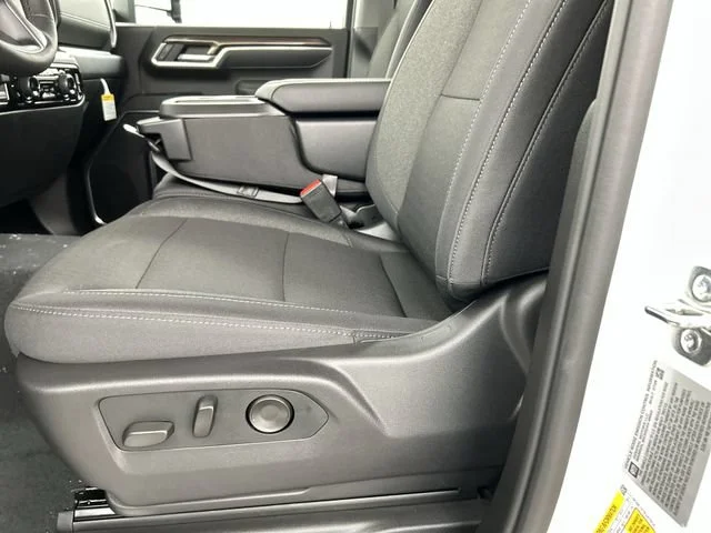 New 2026 Summit White Chevrolet LT image 21