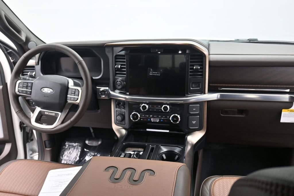 New 2026 Star White Metallic Tri-Coat Ford King Ranch® image 27