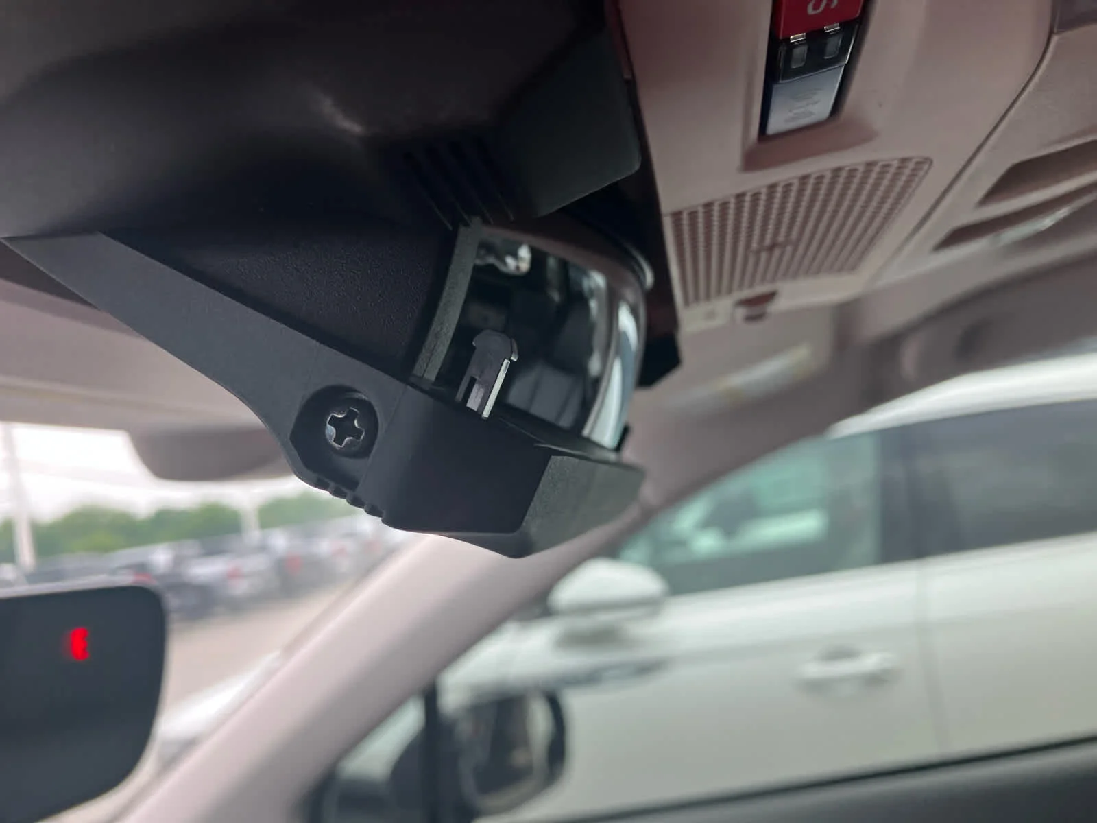 Used 2019 Magnetite Gray Metallic Subaru Limited image 26