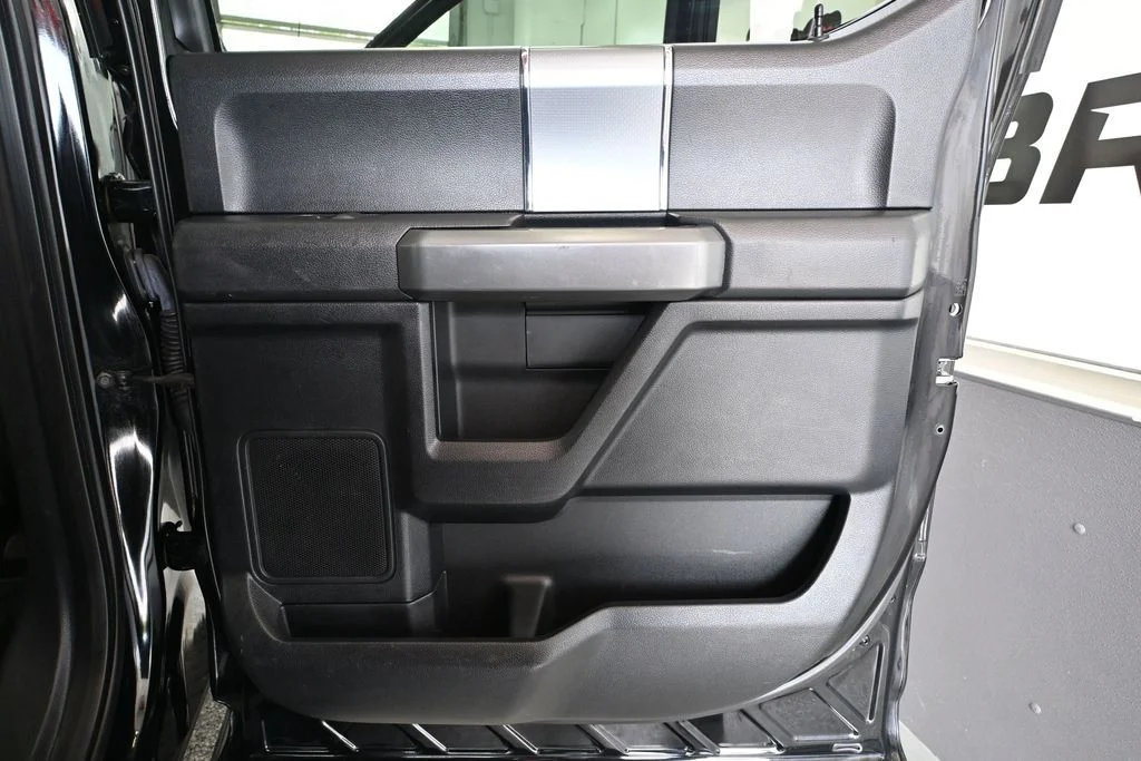 Used 2016 Black Ford XLT image 45
