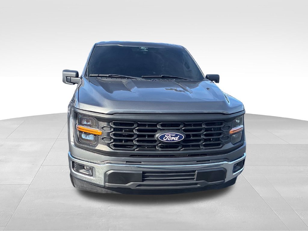 Used 2025 Gray Ford XL image 8