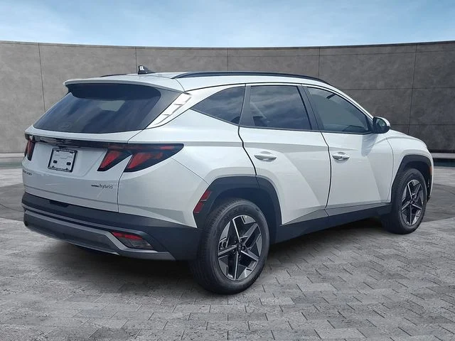 New 2026 White Hyundai SEL image 2