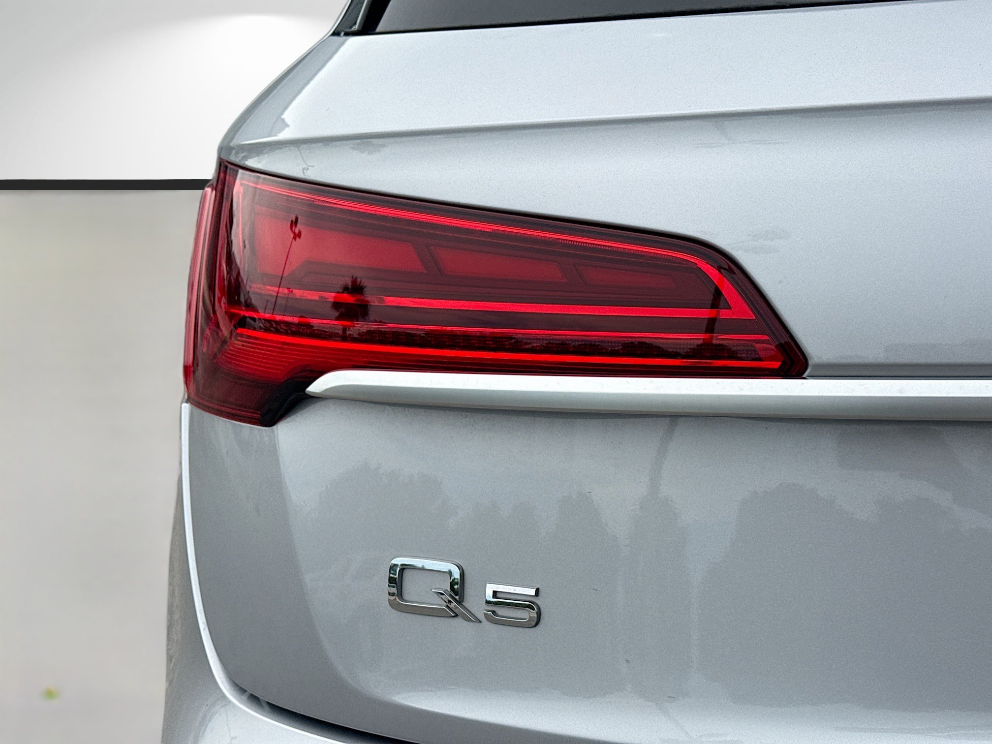 Used 2022 Gray Audi Premium Plus image 10