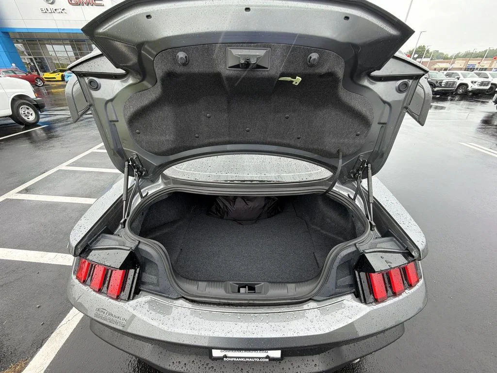 Used 2025 Gray Ford GT Premium image 28
