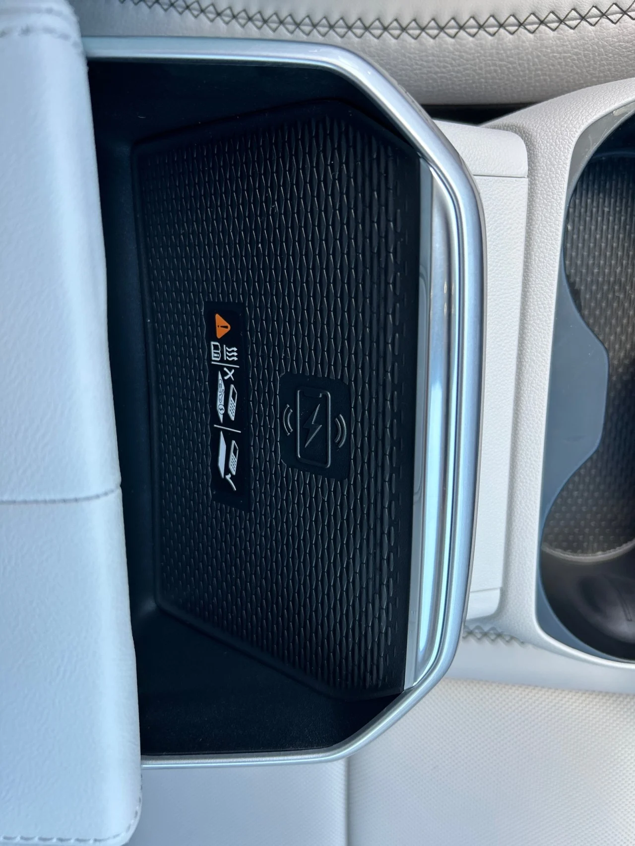 New 2027 Glacier White Tricoat GMC Denali image 15