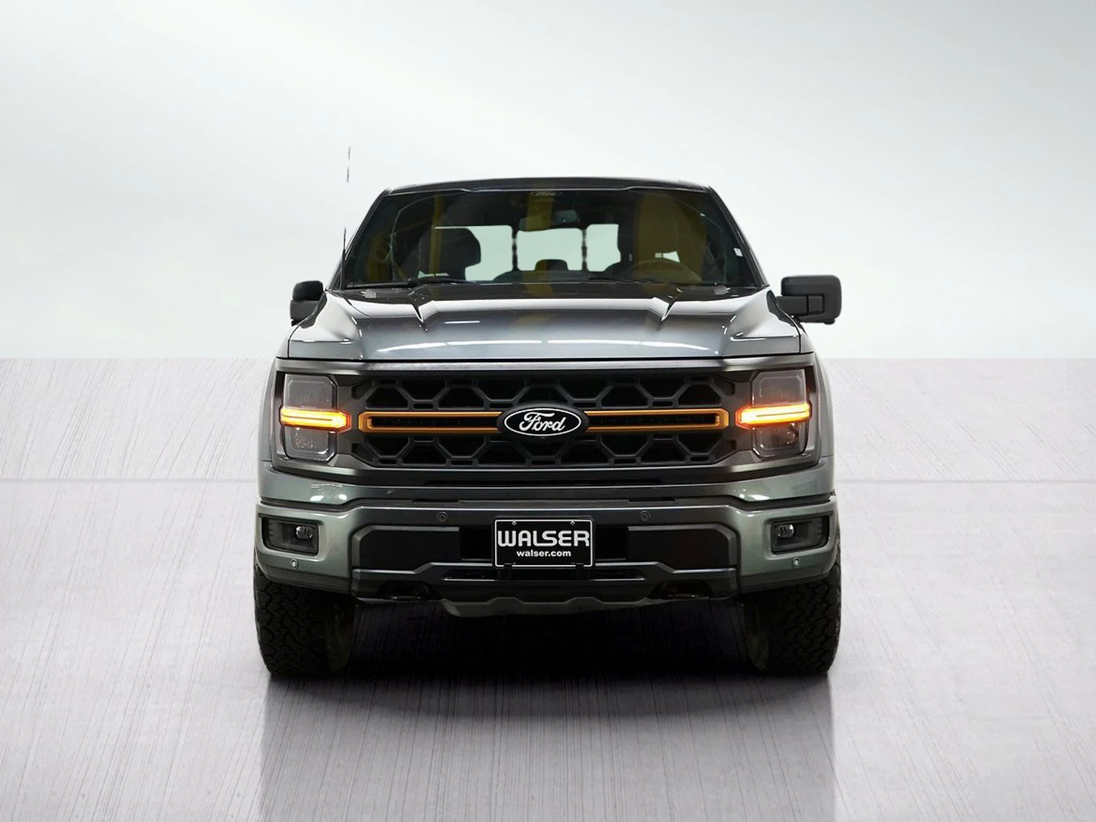Used 2025 Carbonized Gray Metallic Ford Tremor image 8