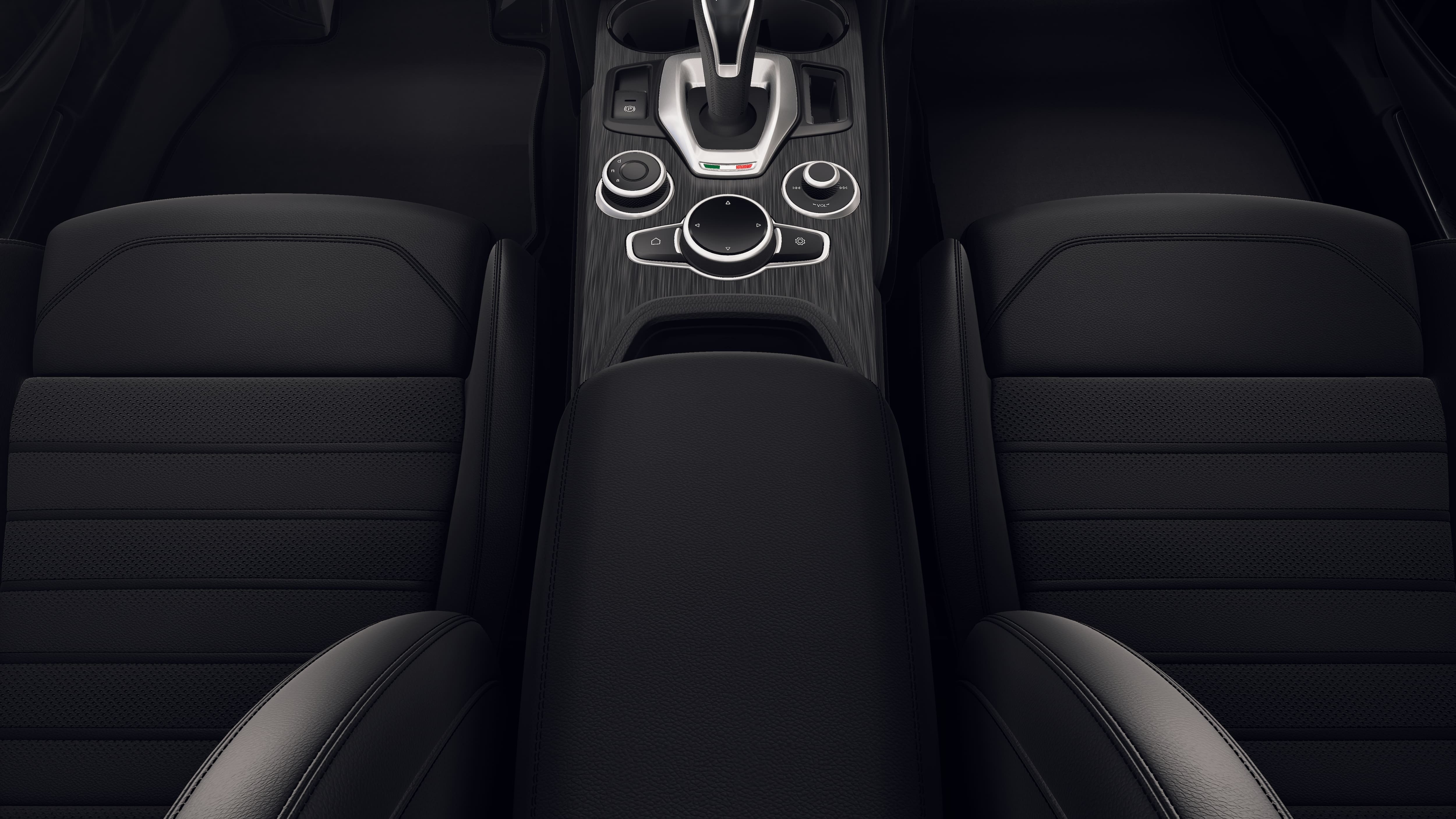 New 2026 Moonlight Gray Metallic Exterior Paint Alfa Romeo Base image 16