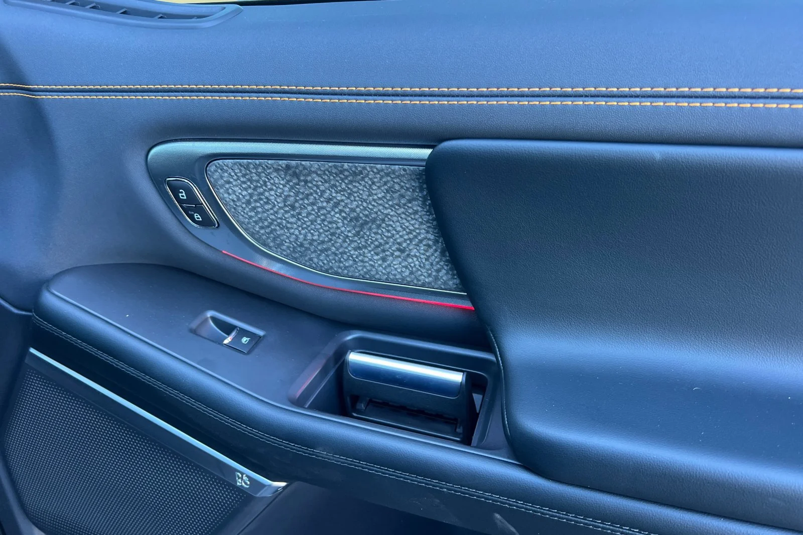 Used 2025 Dark Matter Gray Ford Tremor image 20