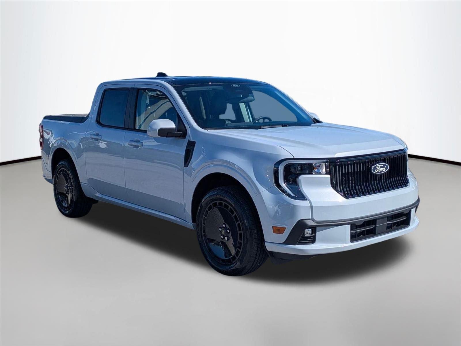 New 2026 Space White Metallic Ford Lobo™ image 3