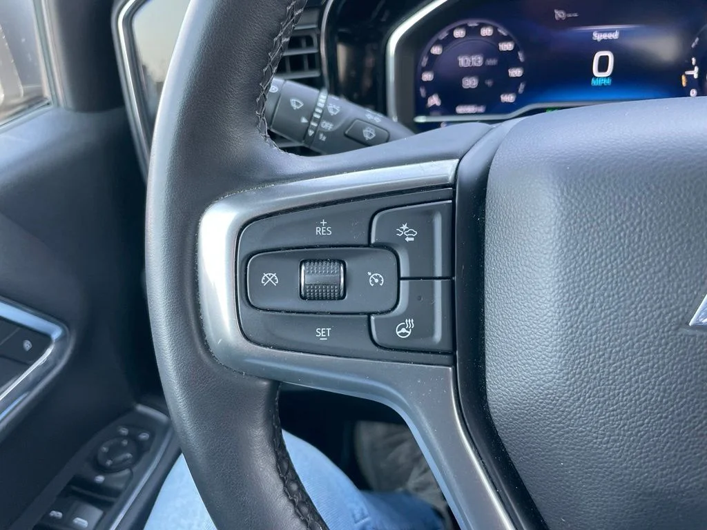 Used 2024 Sterling Gray Metallic Chevrolet LT image 20