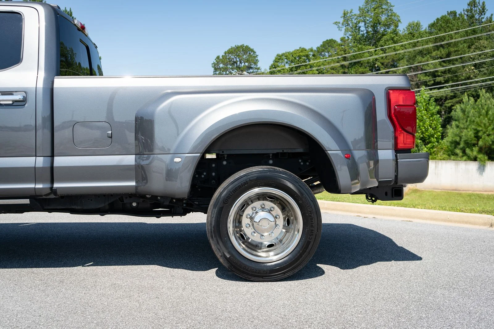 Used 2022 Gray Ford Platinum image 16