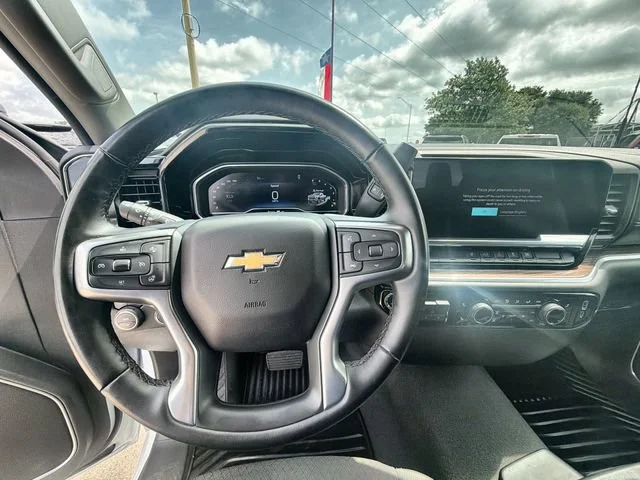 Certified Used 2025 Summit White Chevrolet LT image 11