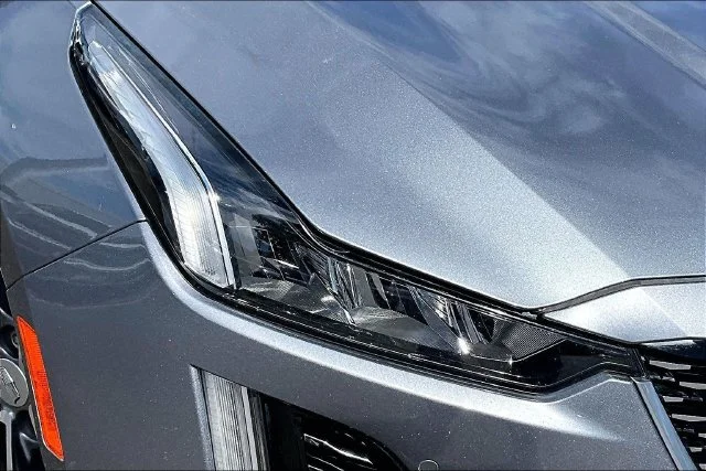 Used 2020 Gray Cadillac Premium Luxury image 28