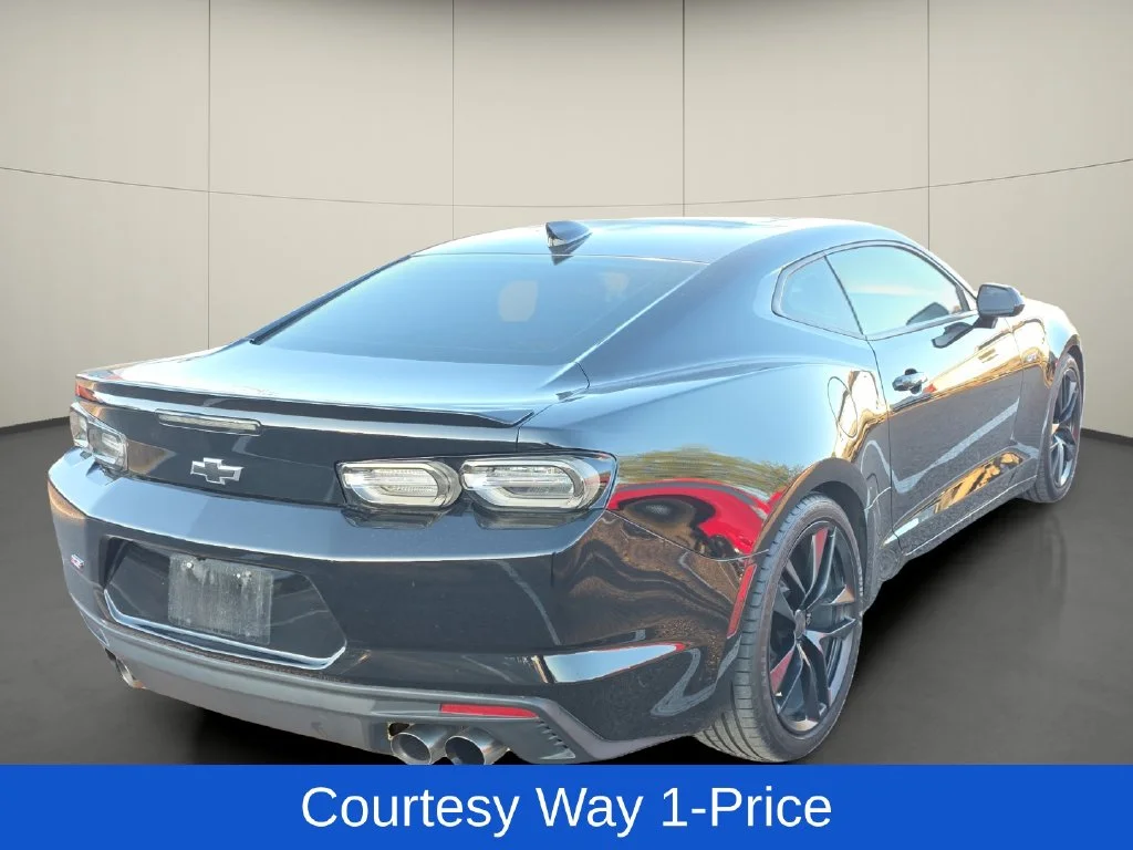 Used 2023 Black Chevrolet LT1 image 9