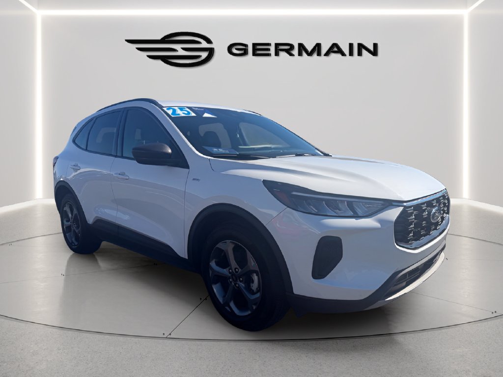 2025 Ford Escape Hybrid