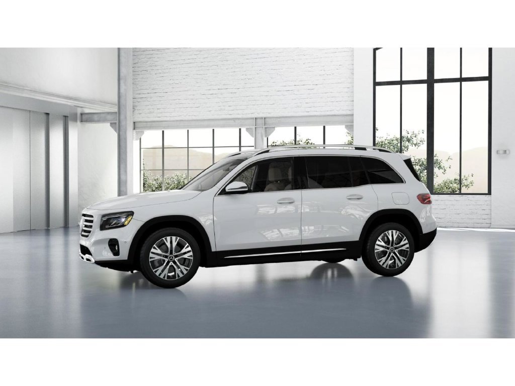 New 2026 Polar White Mercedes-Benz GLB 250 image 36