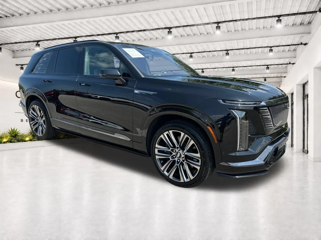 2026 Cadillac Vistiq Platinum Sport AWD's photo