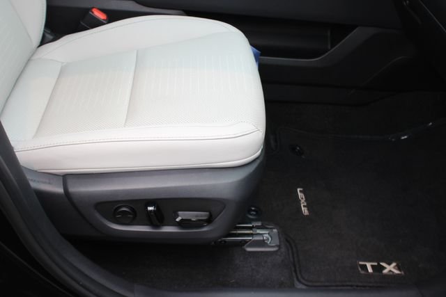 Used 2025 Black Lexus 350 Premium image 35