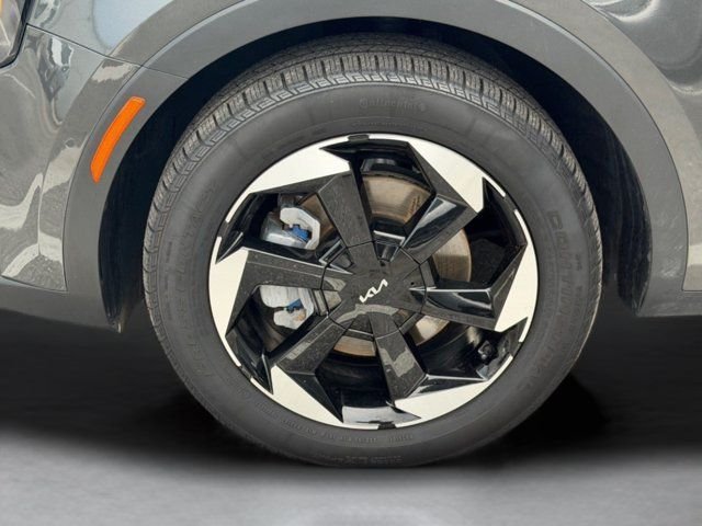 Certified Used 2025 Gray Kia SX Prestige image 48