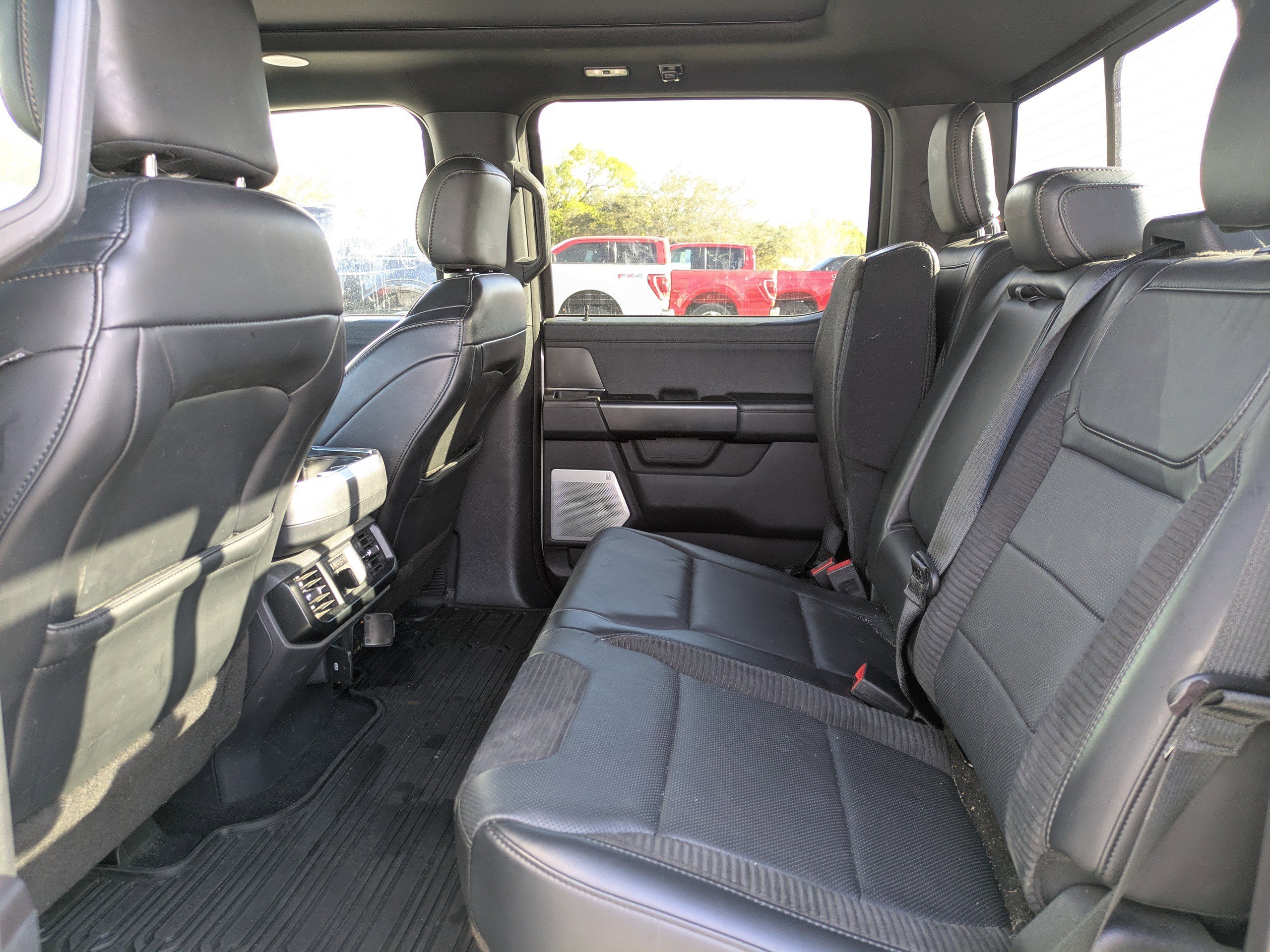 Used 2023  Ford Raptor image 13