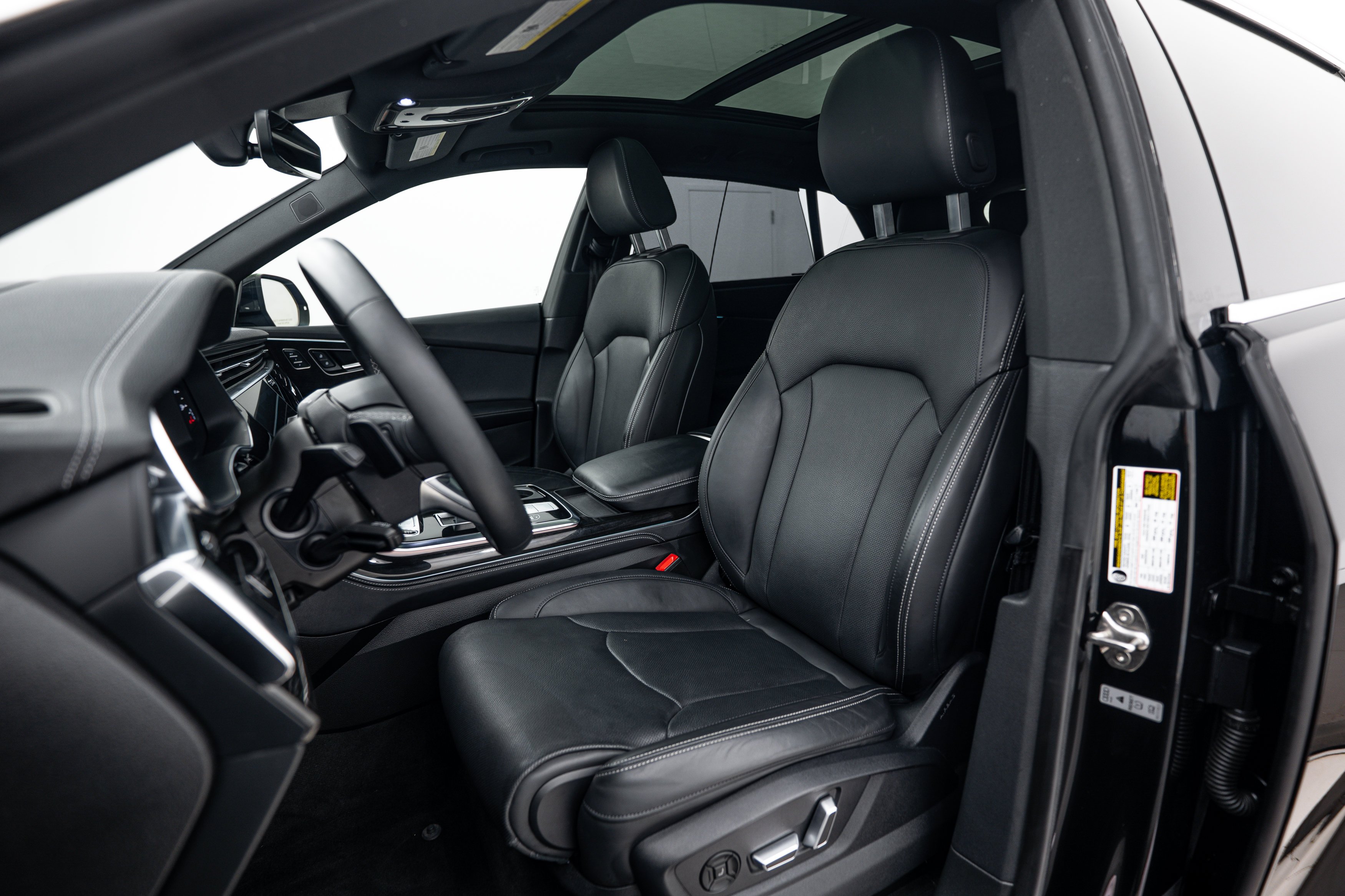 Certified Used 2024 Mythos Black Metallic Audi Prestige image 16