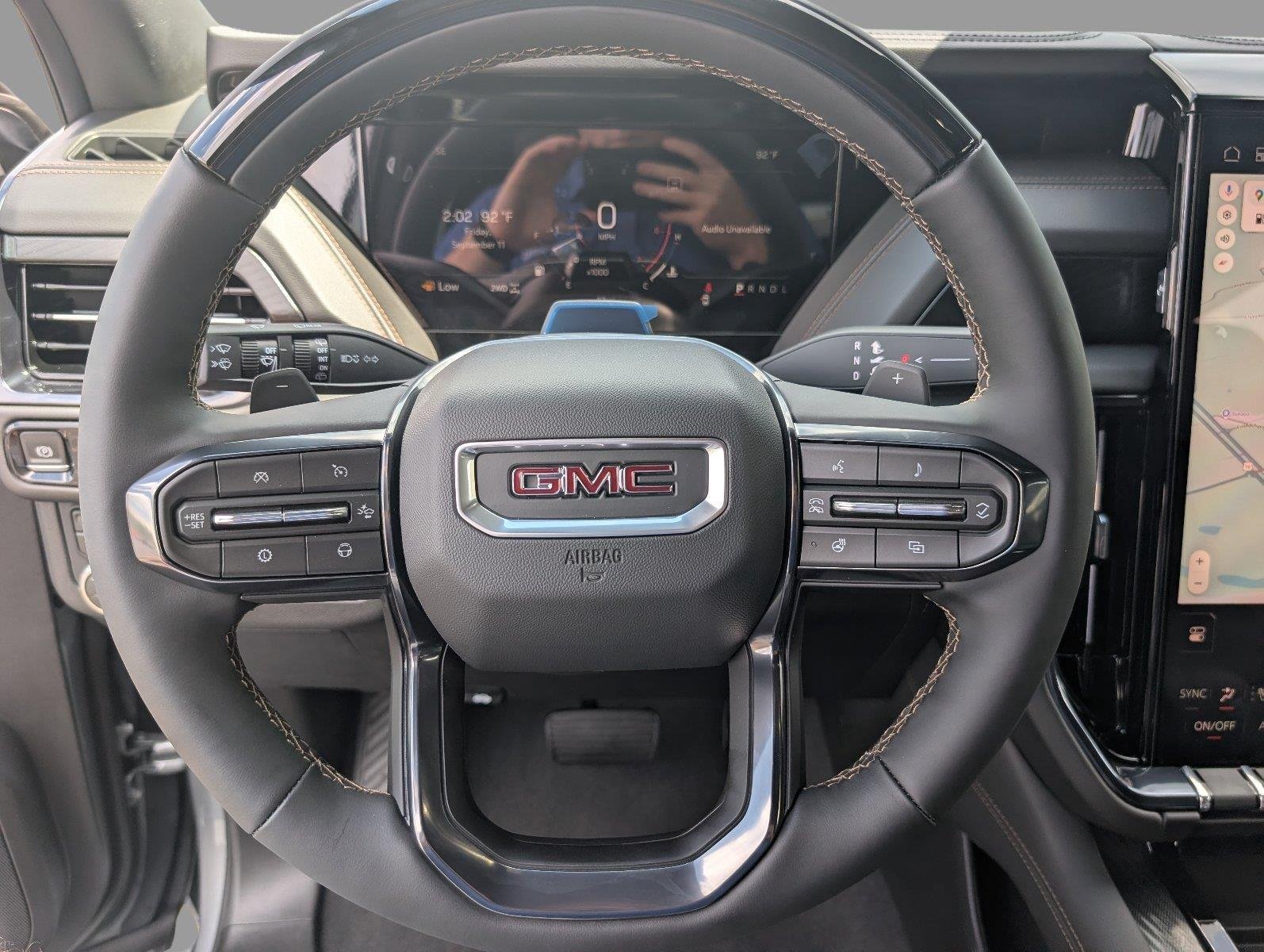 2026 GMC Yukon AT4 - Photo 25