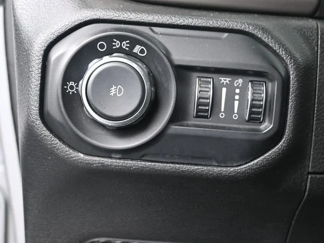 Used 2020 Billet Silver Met Jeep Willys Sport image 11