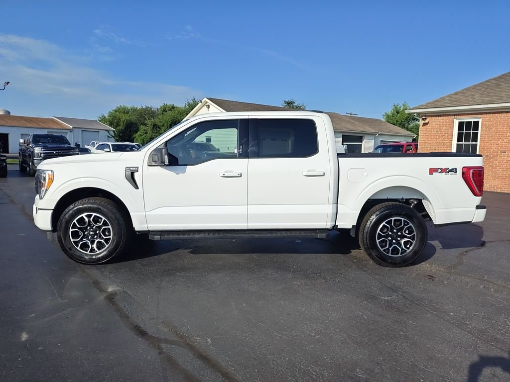 Used 2023 White Ford XLT image 2