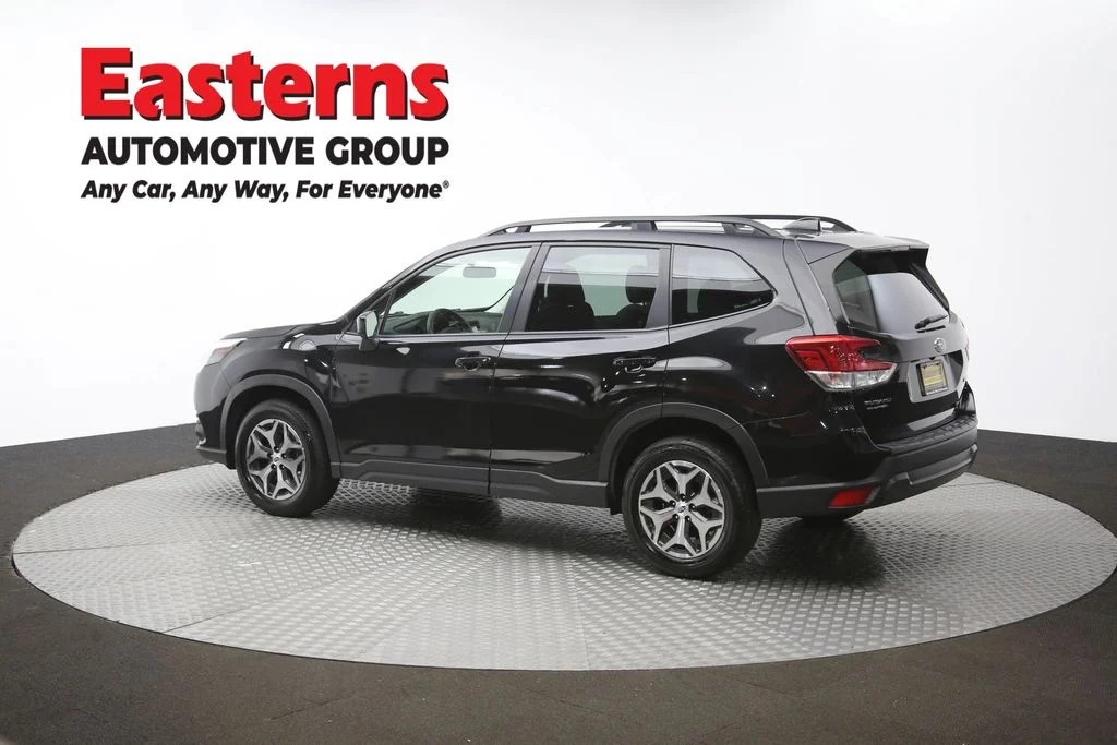 Used 2022 Black Subaru Premium image 66