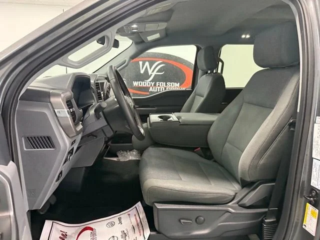 Used 2025 Gray Ford XLT image 11