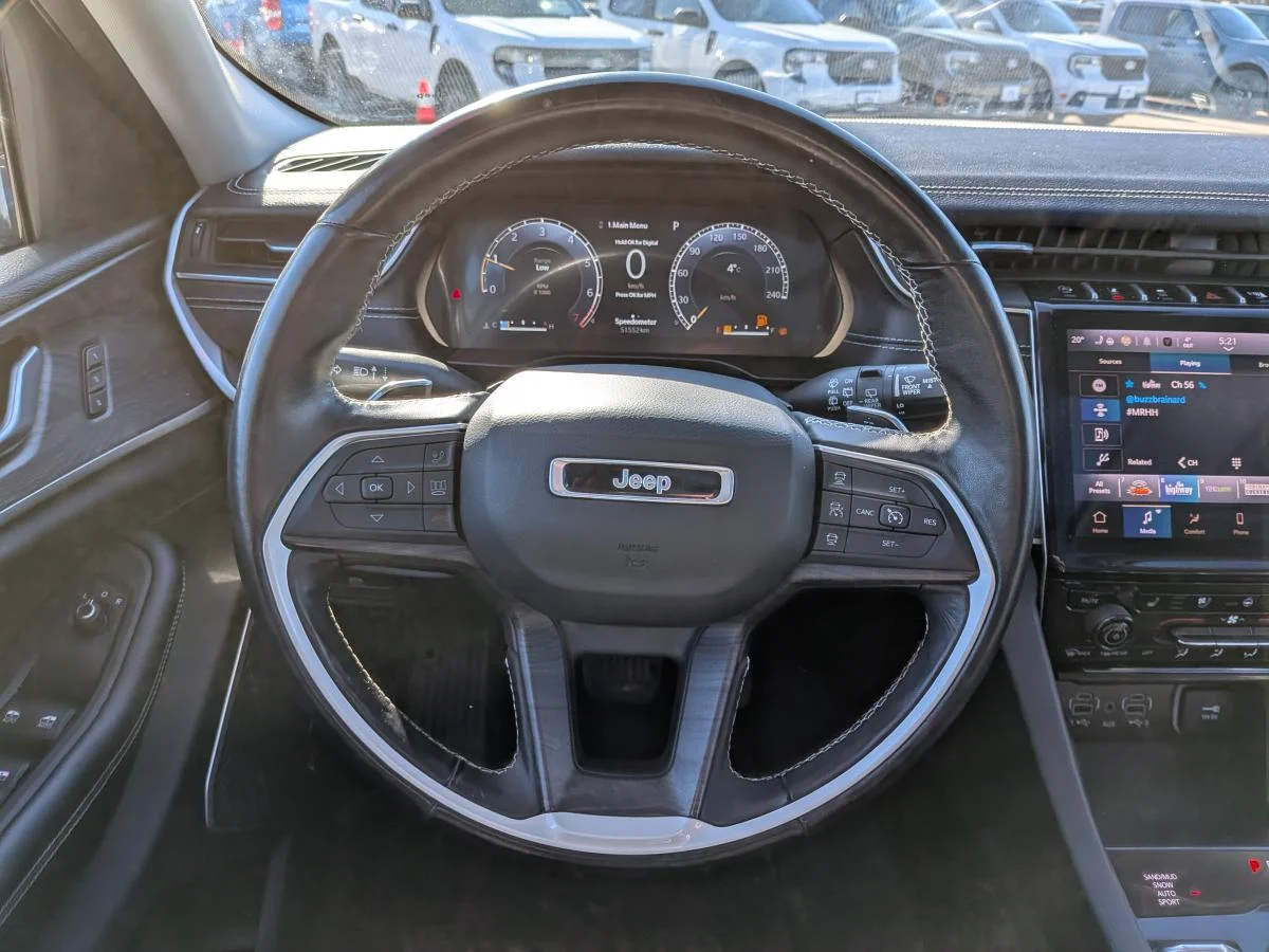 Used 2021 Silver Jeep Limited image 11