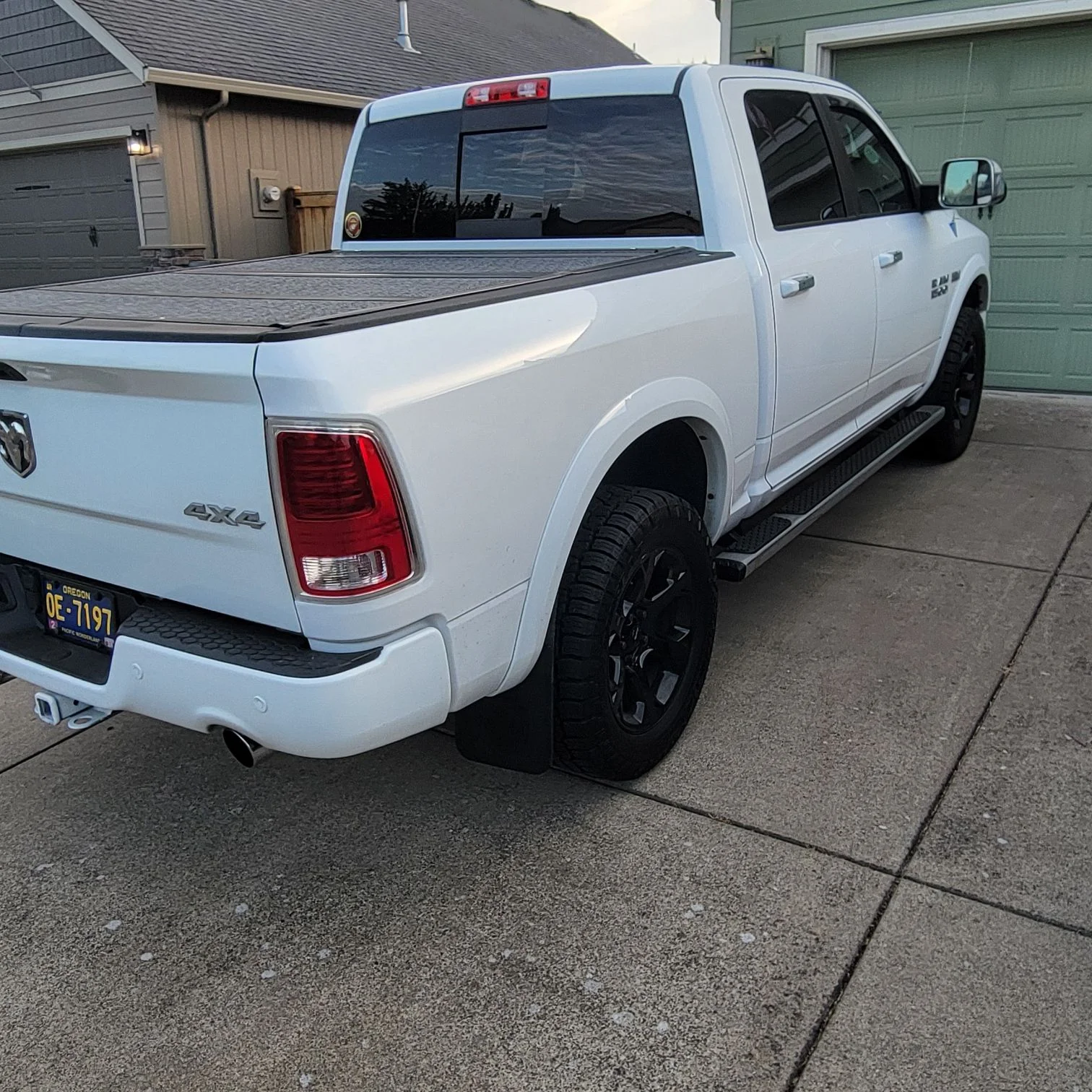 Used 2014 Bright White Clearcoat Ram Laramie image 3