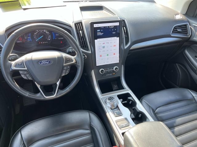 Used 2024 Silver Ford SEL image 13