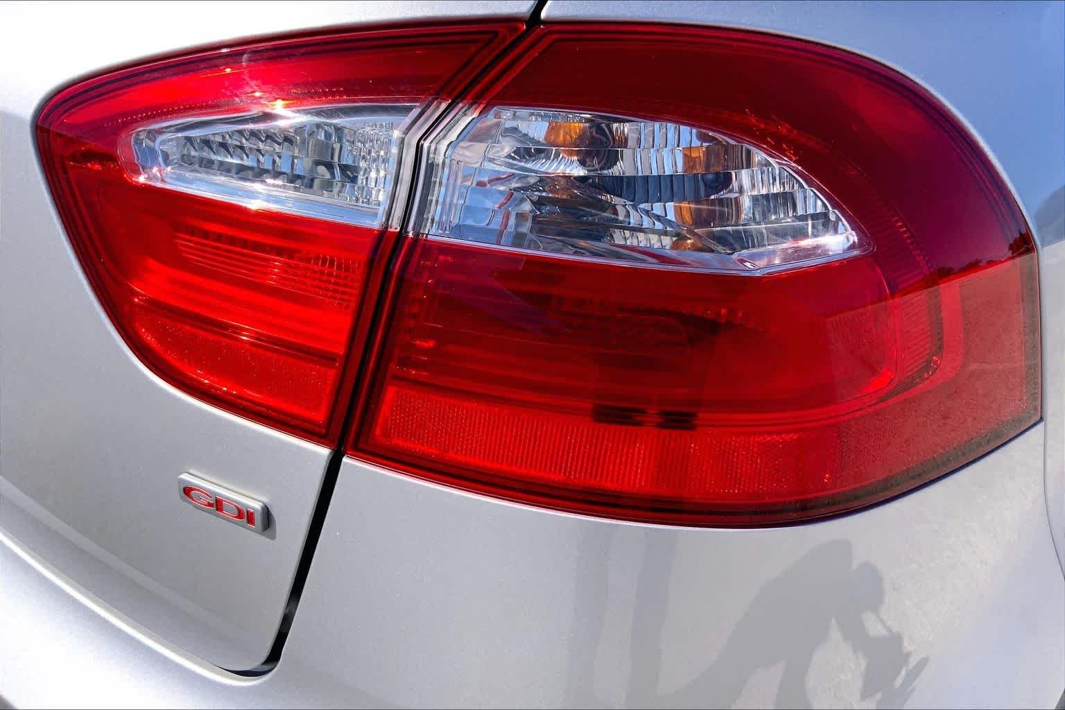 Used 2012 Bright Silver Kia LX image 29