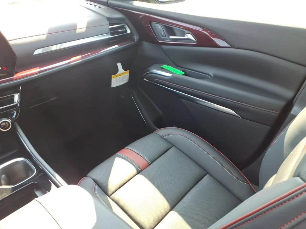 2027 Chevrolet Traverse RS - Photo 23