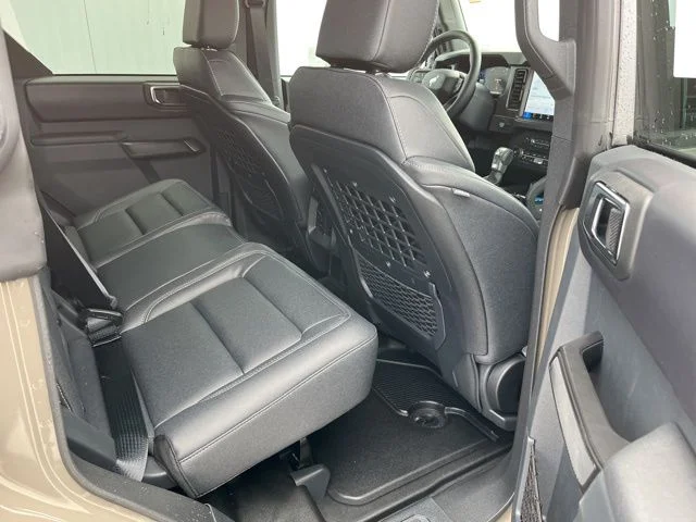 2025 Ford Bronco 4-Door Badlands - Photo 6