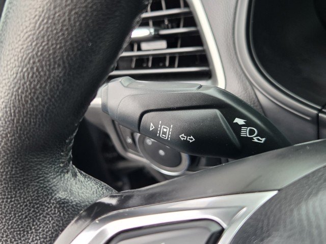 Used 2024 Grey Ford SEL image 22