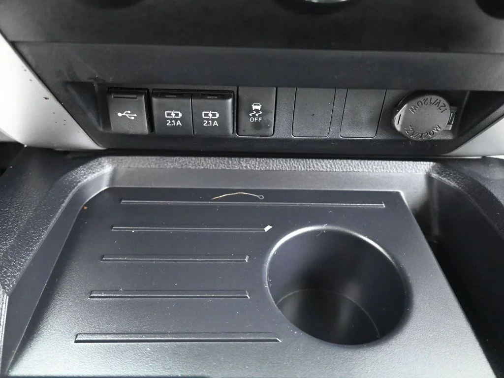 Used 2021 White Toyota SR5 image 24