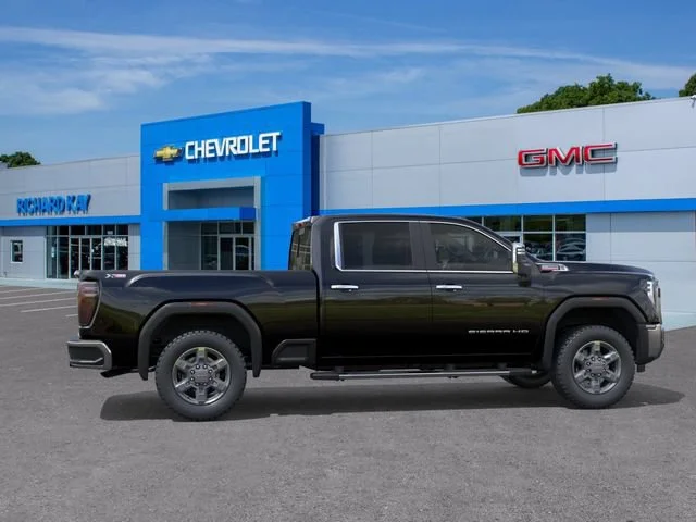 New 2026 Onyx Black GMC SLT image 5