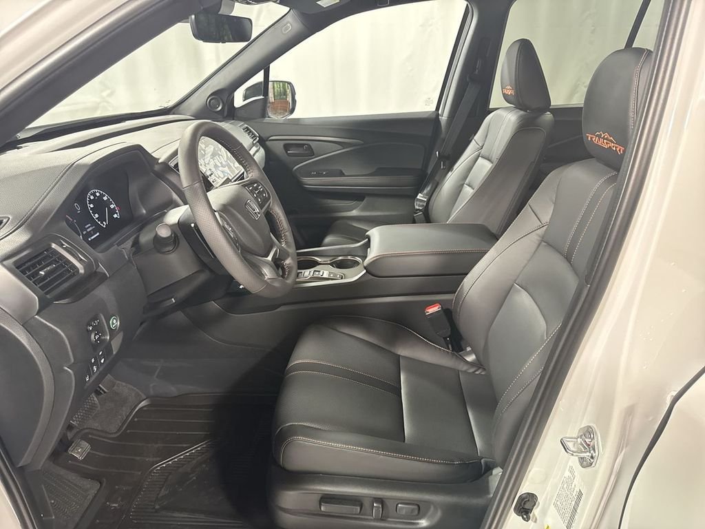 2025 Honda Ridgeline TrailSport - Photo 13