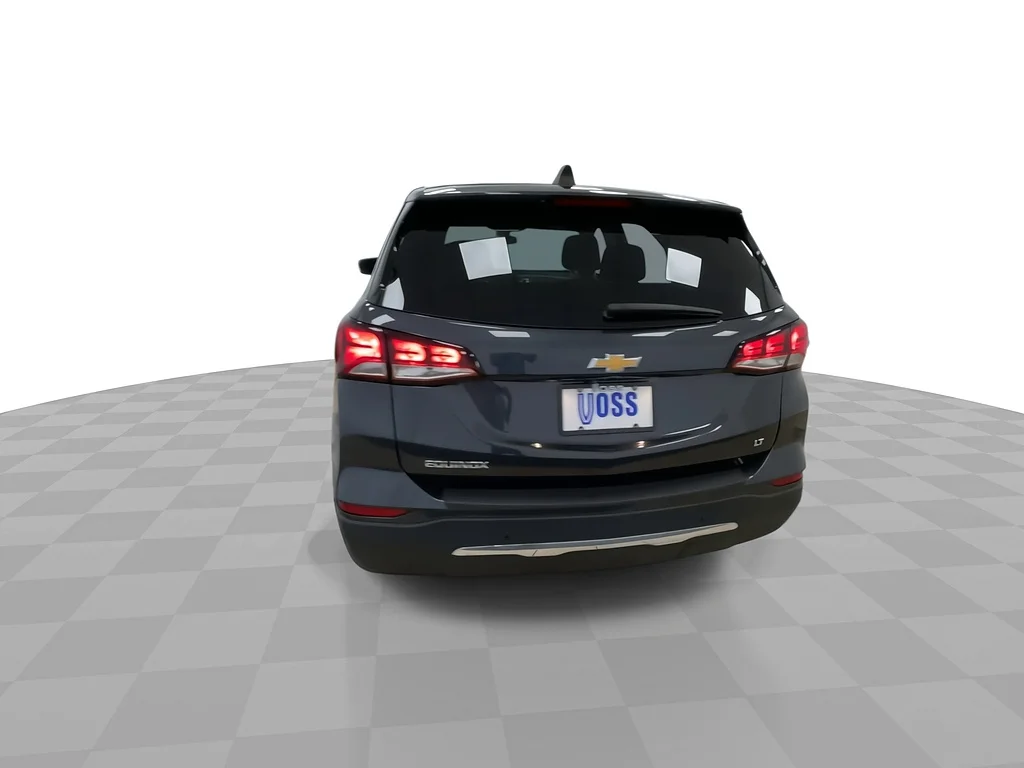 Used 2022 Iron Gray Metallic Chevrolet LT image 8