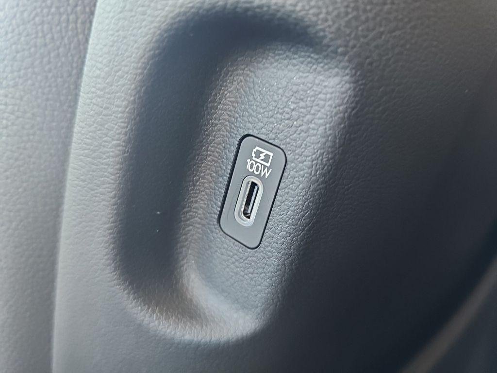 New 2026 Green Hyundai Limited AWD image 37
